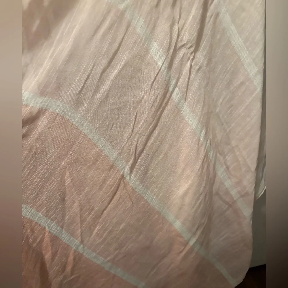 Ann Taylor beautiful wrap